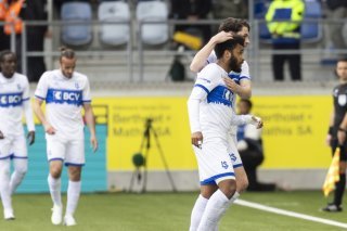 La joie de Morgan Poaty après son but qui permet à Lausanne de mener 2-0. KEYSTONE/CYRIL ZINGARO